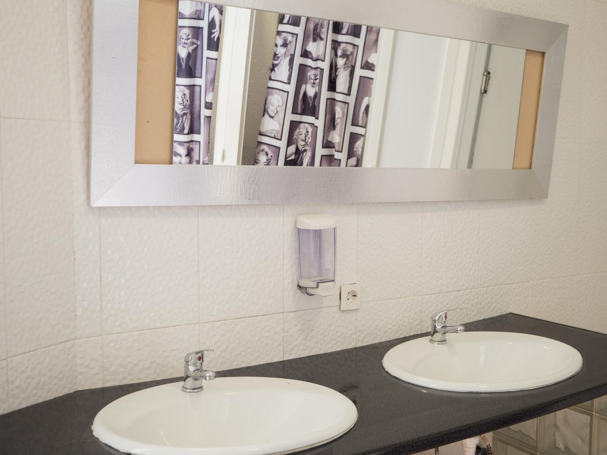 Aykibom Hostel Lisbon Bagian luar foto